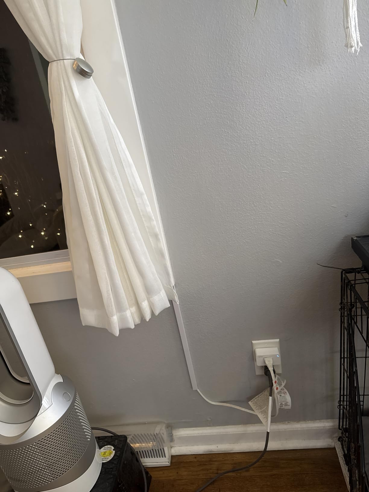 Yecaye Cord Hider, 113in One-Cord Cable Concealer, Cord Covers for Wires on Wall, Easy Install Cable Management Kit for 2 Small Wires, Cables Raceway Home Office, W0.59in H0.4in, White customer photo 2