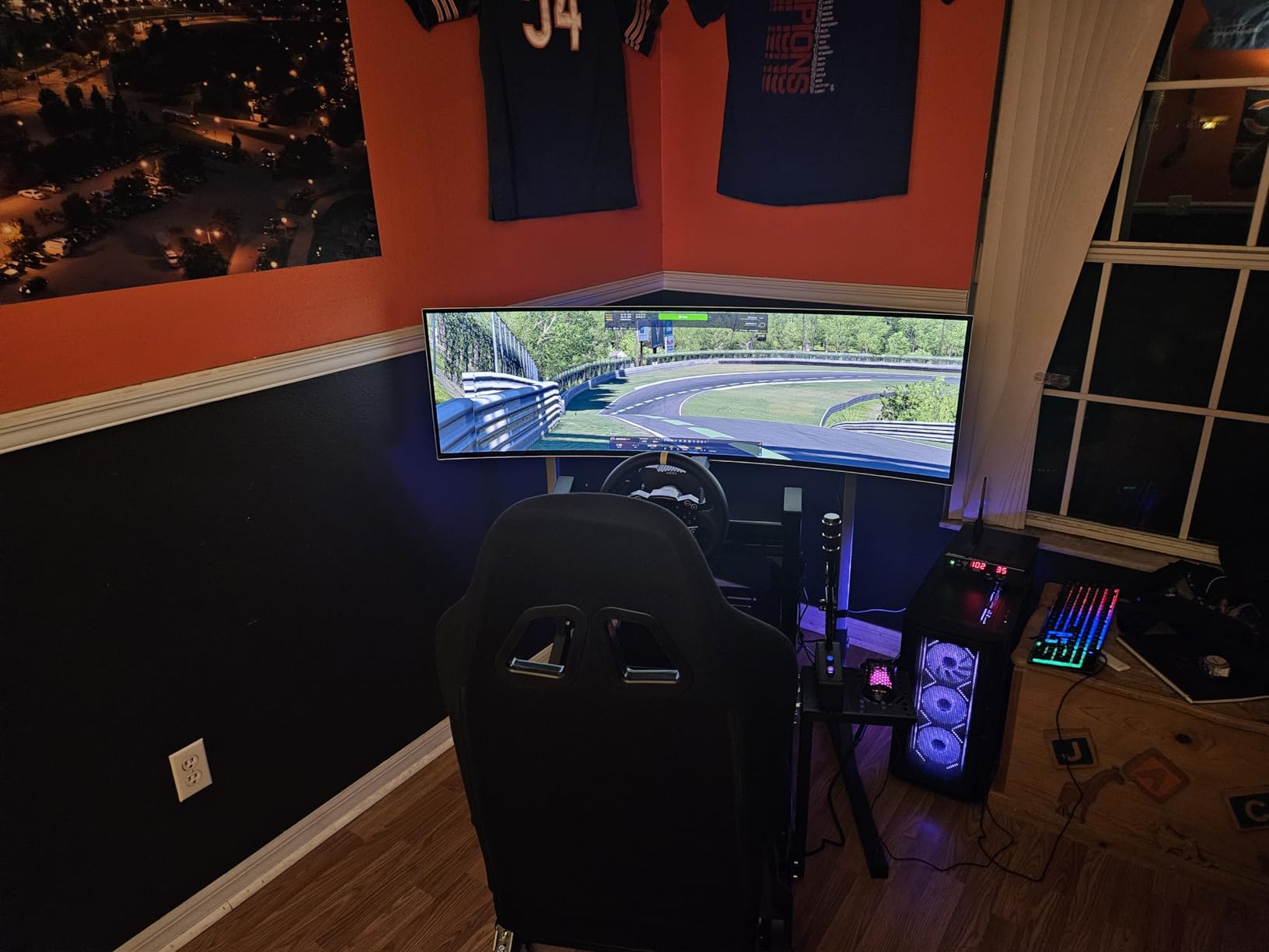 MOZA R5 All-in-One PC Gaming Racing Simulator: 5.5Nm Direct Drive Wheel Base, 11-inch Racing Wheel, Anti-Slip Pedals and a Desk Clamp, Cloud-based App Control customer photo 1