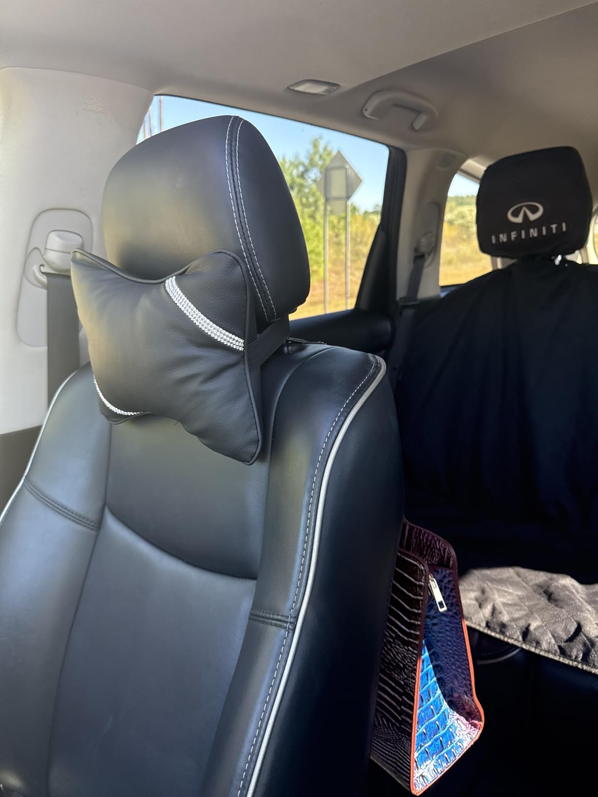 Car Neck Pillow 2 PCS,Universal Soft Breathable Leather Car Neck Pillow Comfortable Head Neck Rest Support Cervical Pillow for Travel Car Seat Driving & Home customer photo 1