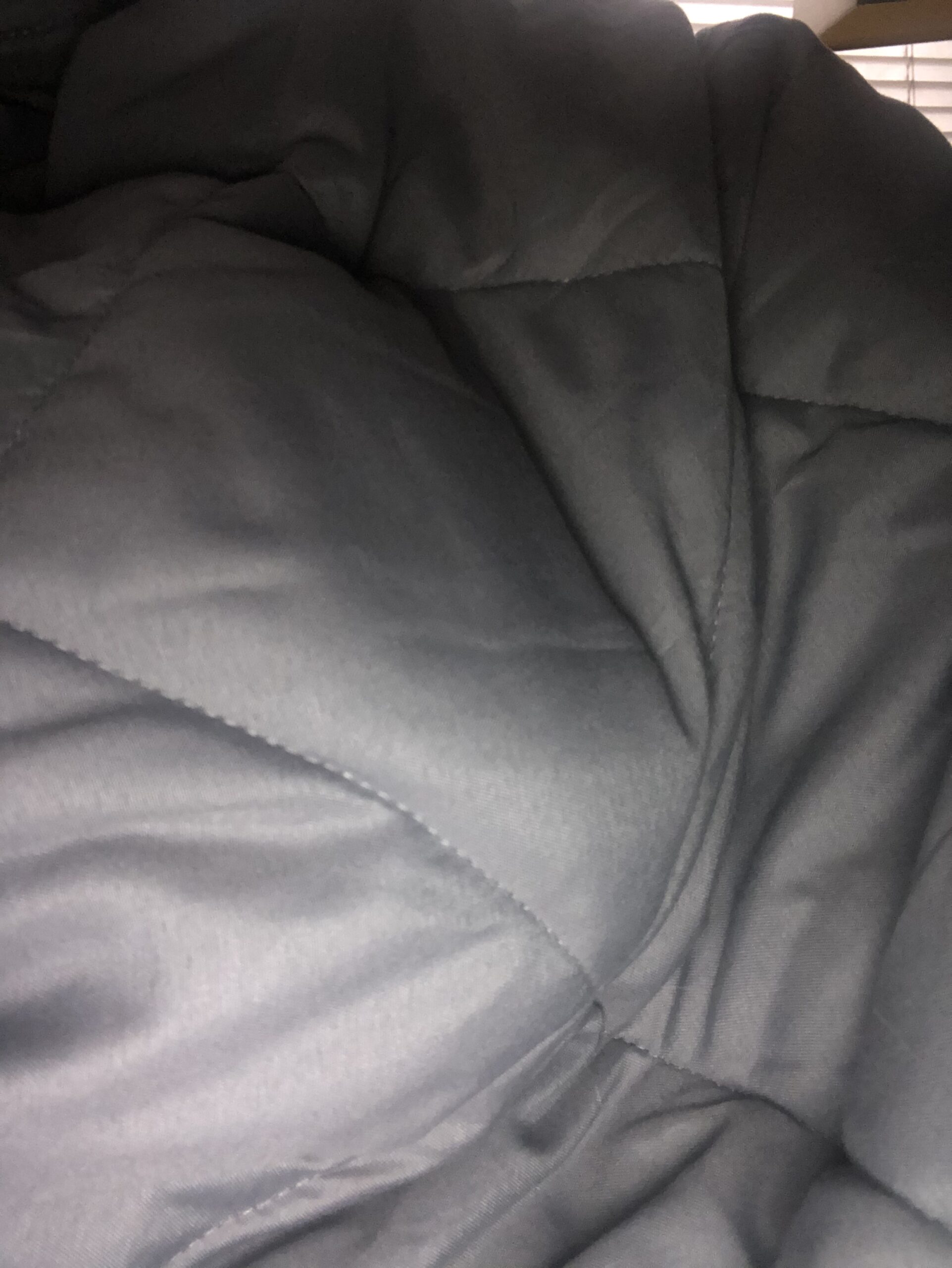 ZZZhen Weighted Blanket - High Breathability - 48''72'' 15LB - Premium Heavy Blankets - Calm Sleeping for Adult and Kids, Durable Quilts Grey customer photo 1