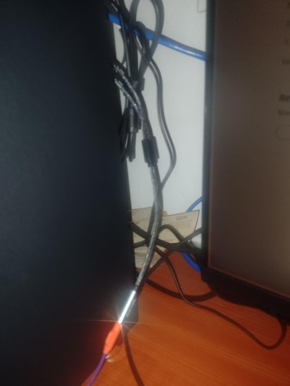 DUKABEL Gold-Plated & Strong Braided Y Splitter Audio Cable - Separate Microphone & Headphone Port Gaming Headset Earphone Adapter - TopSeries (12inch / 30cm) customer photo 2