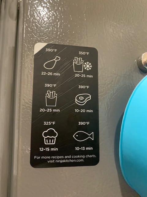 Ninja Air Fryer 4 QT Capacity, 4-in-1 Roast, Crisp, Reheat & Dehydrate, Dishwasher Safe, Grey AF101 customer photo 1