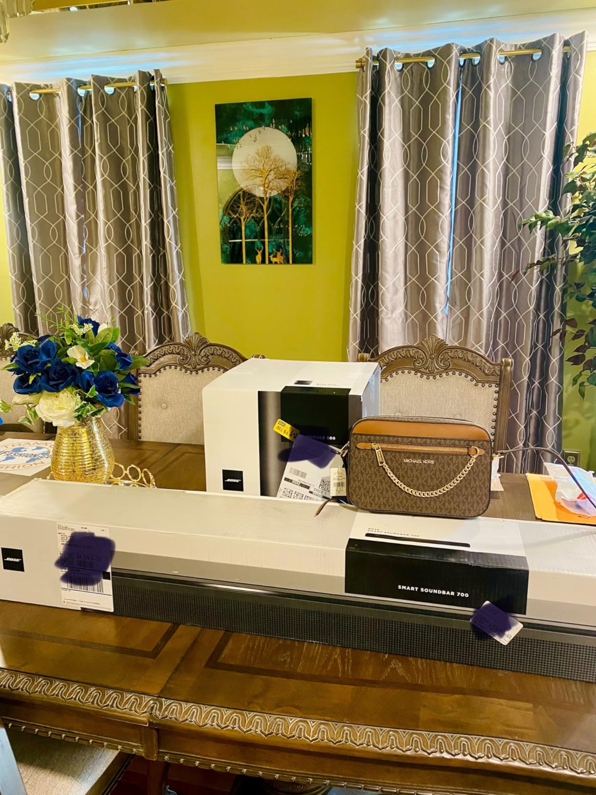 Bose Smart Soundbar 700: Premium Bluetooth Soundbar with Alexa Voice Control Built-in, Black customer photo 1