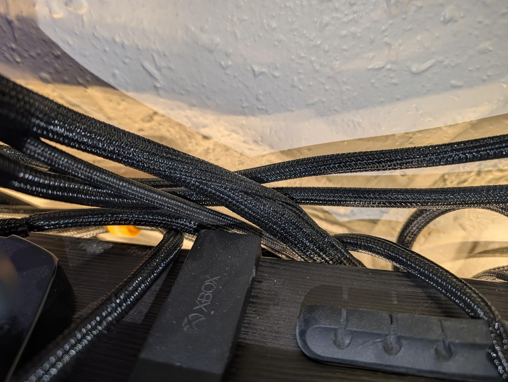 Alex Tech 25ft - 1/2 inch Cord Protector Wire Loom Tubing Cable Sleeve Split Sleeving - Black customer photo 1