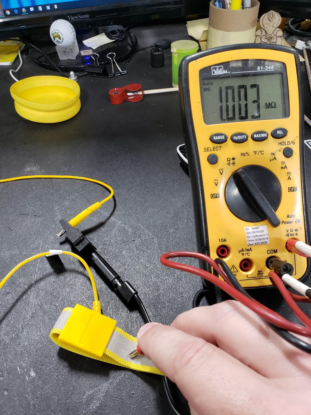 FEITA Anti Static ESD Adjustable Metal Wrist Strap Anti-static Wristband with 8 Feet Coiled Cord - Metal Bracelet Personal Safety Protector customer photo 1