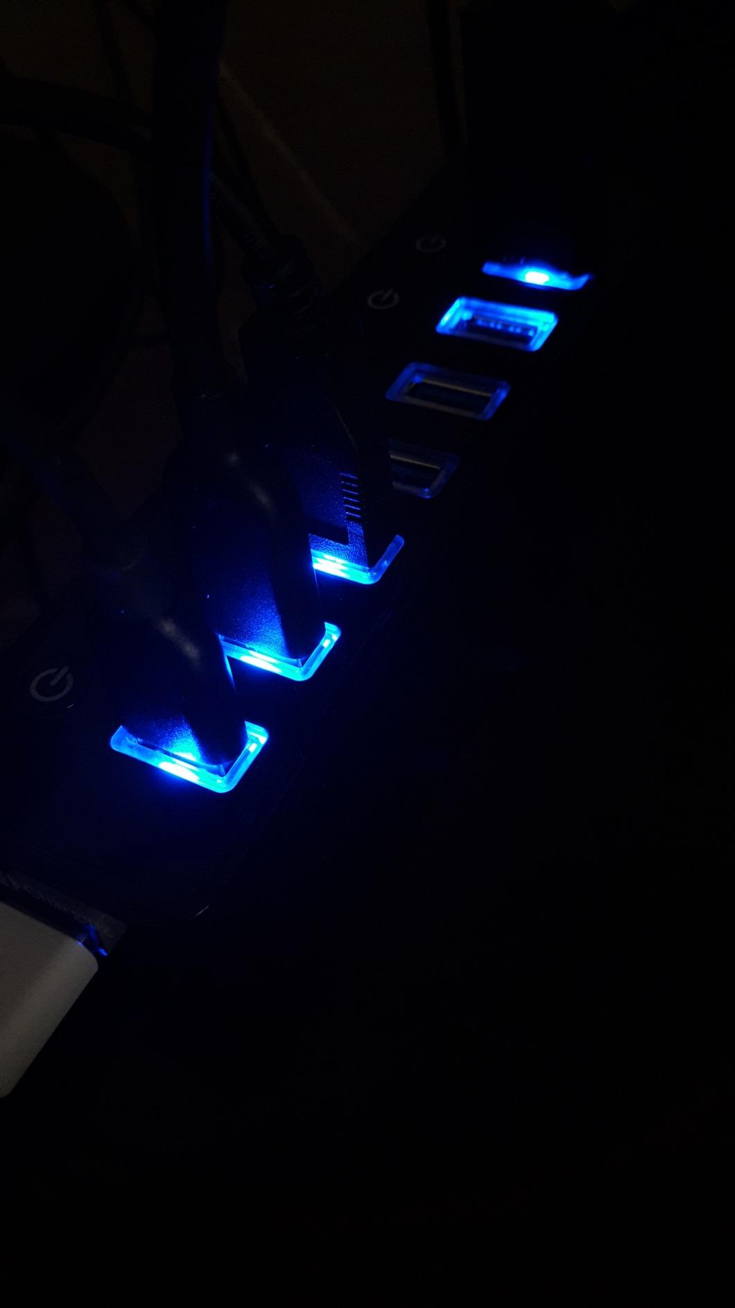 Atolla Powered USB Hub 3.0, 7-Port USB Data Hub Splitter with One Smart Charging Port and Individual On/Off Switches and 5V/4A Power Adapter USB Extension for MacBook, Mac Pro/Mini and More customer photo 2