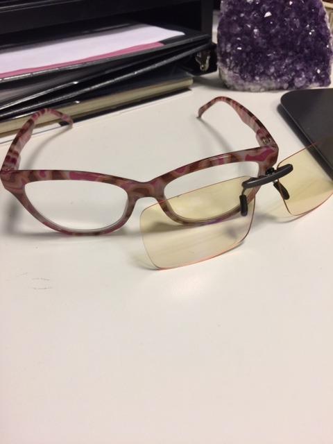 JASHIKA Clip on Blue Light Blocking Computer Gaming Glasses, Anti Blue Ray Video/TV Lenses for Men and Women,UV Blocking Anti Eye Strain Fatigue Dry Eyes Relief Unisex Reading Eyewear customer photo 2