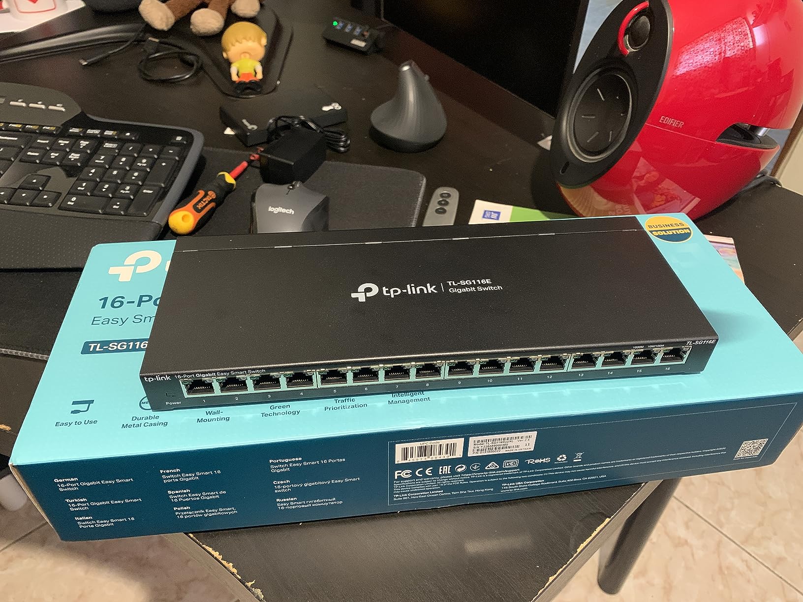 TP-Link 16 Port Gigabit Switch | Easy Smart Managed | Plug & Play | Limited Lifetime Protection | Desktop/Wall-Mount | Sturdy Metal w/ Shielded Ports | Support QoS, Vlan, IGMP and LAG (TL-SG116E) customer photo 2