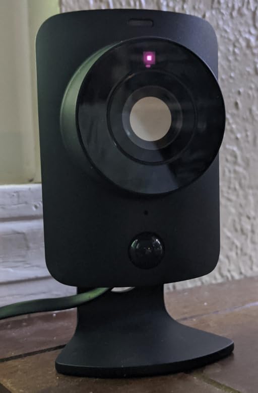 SimpliSafe 12 Piece Wireless Home Security System w/HD Camera - Optional 24/7 Professional Monitoring - No Contract - Compatible with Alexa and Google Assistant, White customer photo 1