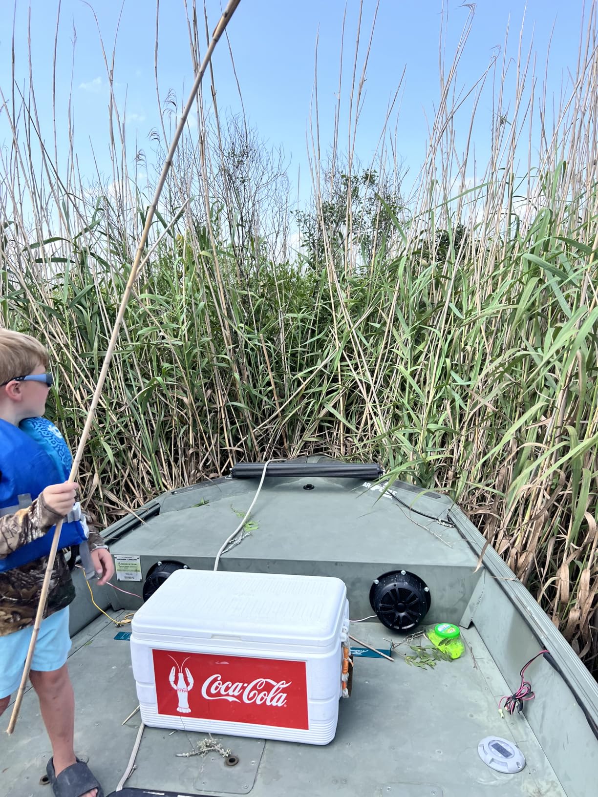 BOSS Audio Systems MCKGB450B.6 6.5 Inch Speakers & Marine Boat Gauge Stereo - Bluetooth Head Unit, No CD DVD Player, AM/FM Radio Receiver, NOAA Weather Band, IPX6 Weatherproof, USB customer photo 1