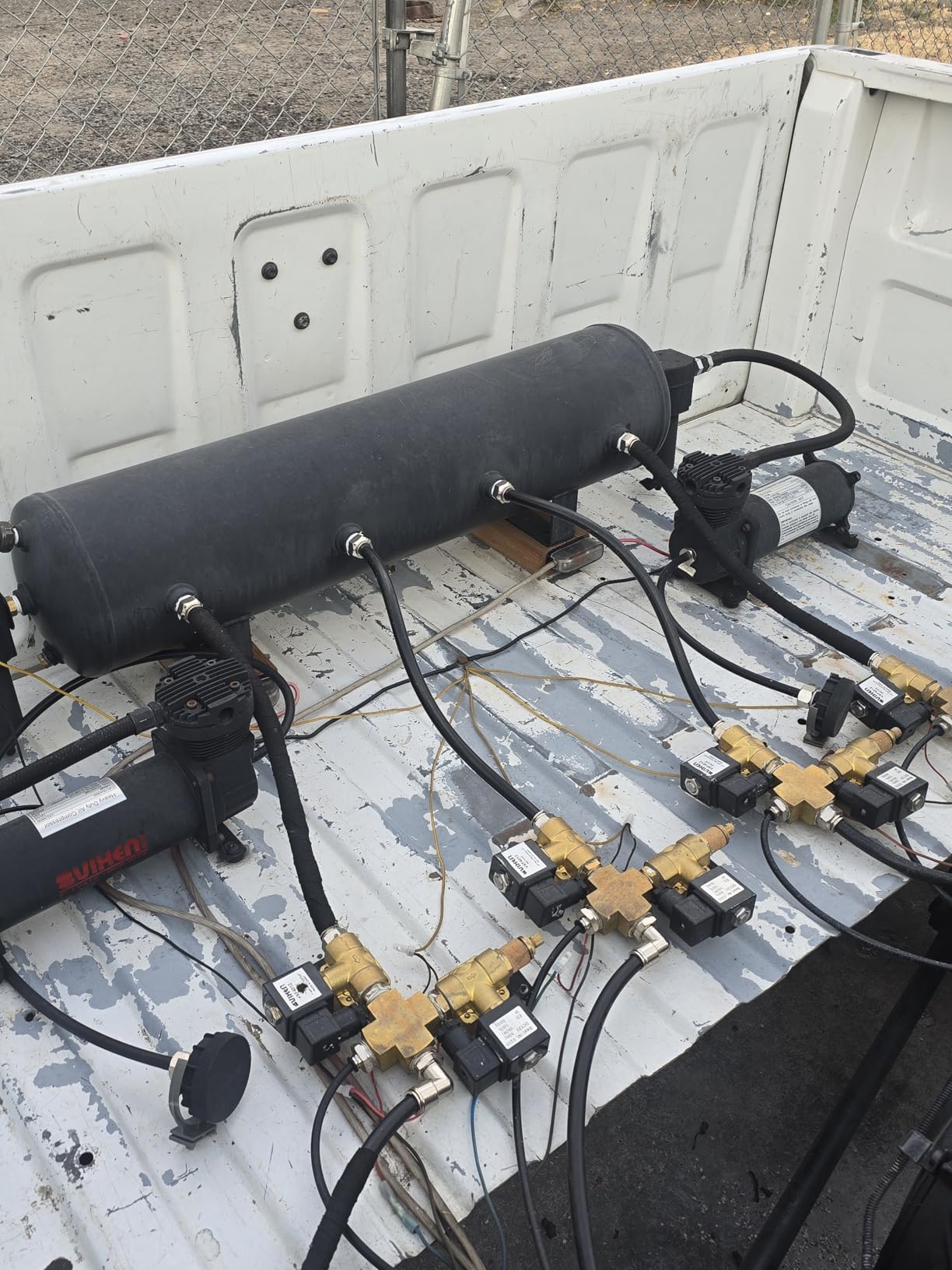 Vixen Air Suspension Kit for Truck/Car Bag/Air Ride/Spring. On Board System- Dual 200psi Compressor, 5 Gallon Tank. for Boat Lift,Towing,Lowering,Load Leveling,Onboard Train Horn VXX1209FW/4852DBF customer photo 2