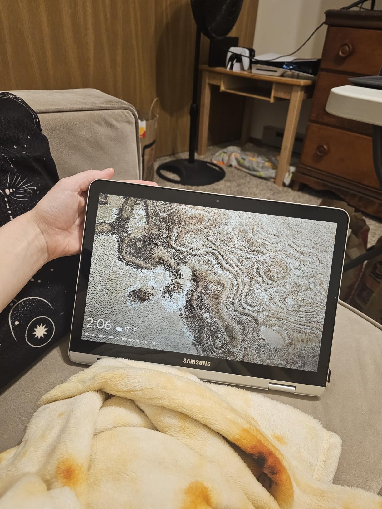 Samsung Chromebook Plus V2 2-in-1 Laptop- 4GB RAM, 64GB eMMC, 13MP Camera, Chrome OS, 12.2