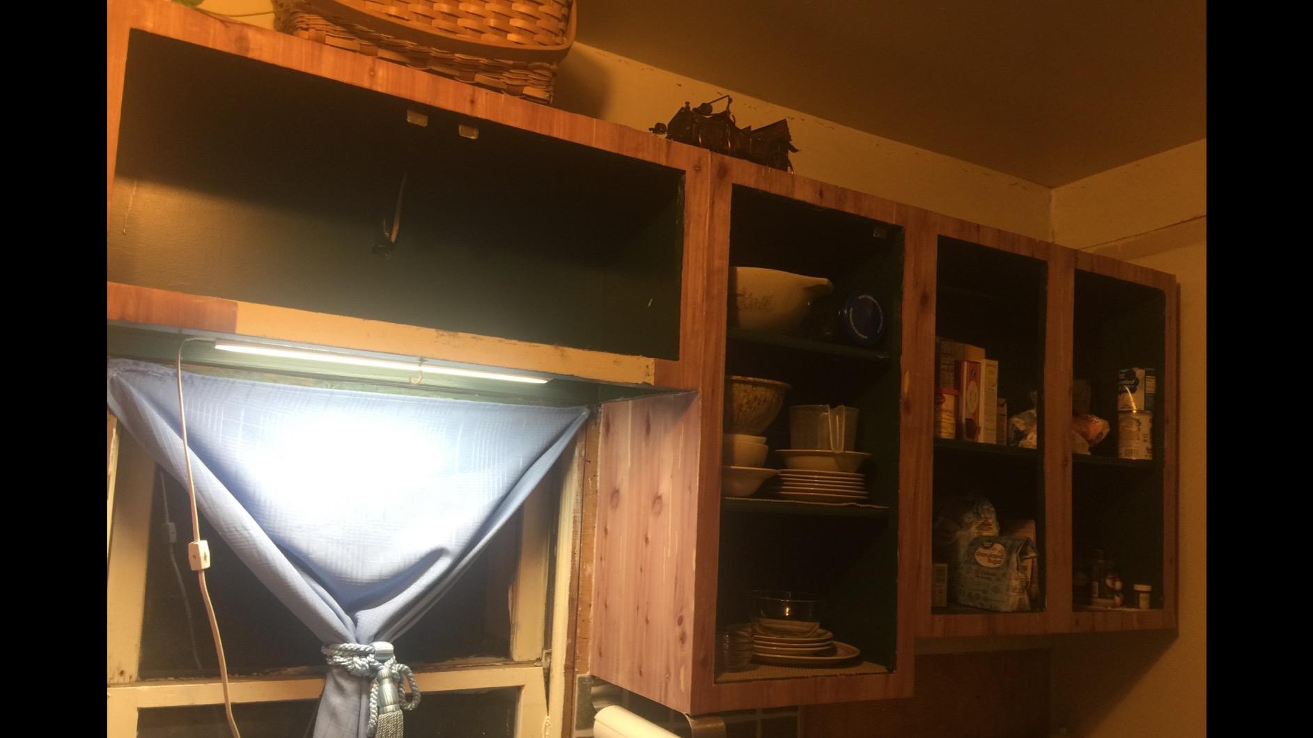 Household Essentials Cedar Drawer and Closet Shelf Liner |6-Feet by 10-Inch | 2 Pack, Brown customer photo 1