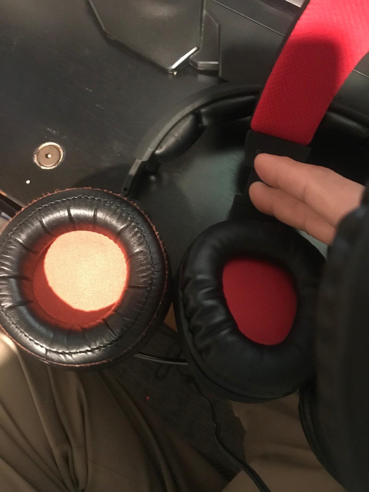 NUBWO U3 Gaming Headset with Microphone, Safe Volume Limited, Kids Headphones for Switch, Super Lightweight, Rich Sound, 3.5mm Jack for NS, PS4, PS5, Xbox, Tablet, iPad Computer, Red customer photo 2