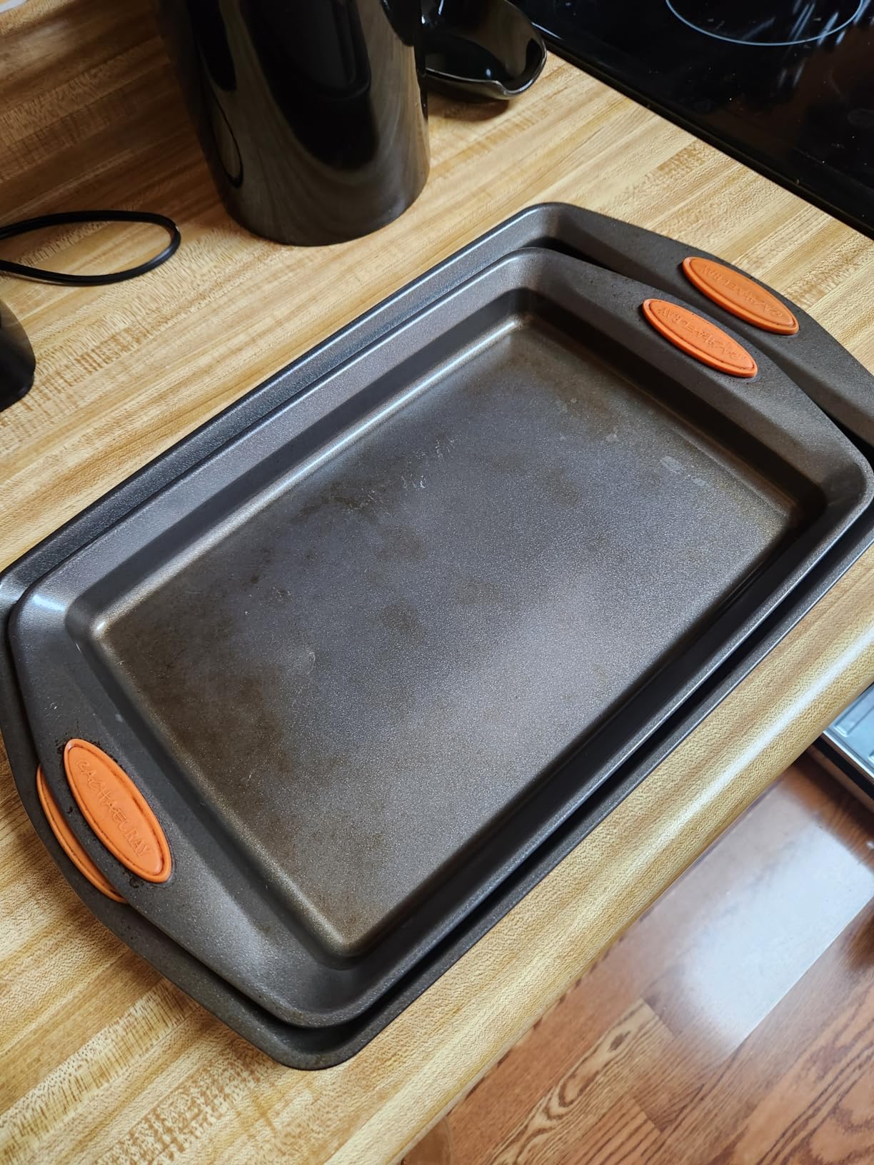 Rachael Ray Nonstick Bakeware Set with Grips, Nonstick Cookie Sheets / Baking Sheets - 3 Piece, Gray with Sea Salt Gray Grips customer photo 1