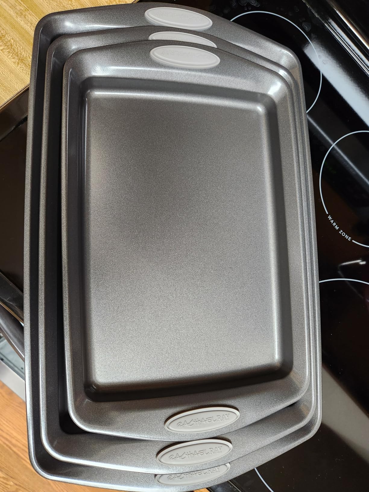 Rachael Ray Nonstick Bakeware Set with Grips, Nonstick Cookie Sheets / Baking Sheets - 3 Piece, Gray with Sea Salt Gray Grips customer photo 2