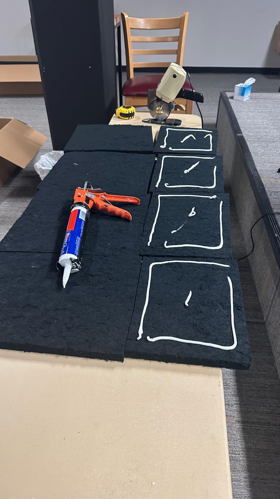 BEAMNOVA Fabric Cutter Electric, Hand Held Cloth Cutting Machine with 4 Inch Rotary Blade, Multi-Layer Fabric Slitting Tool for Clothing, Textiles, Blankets, 250W Motor, Auto Sharpening customer photo 2