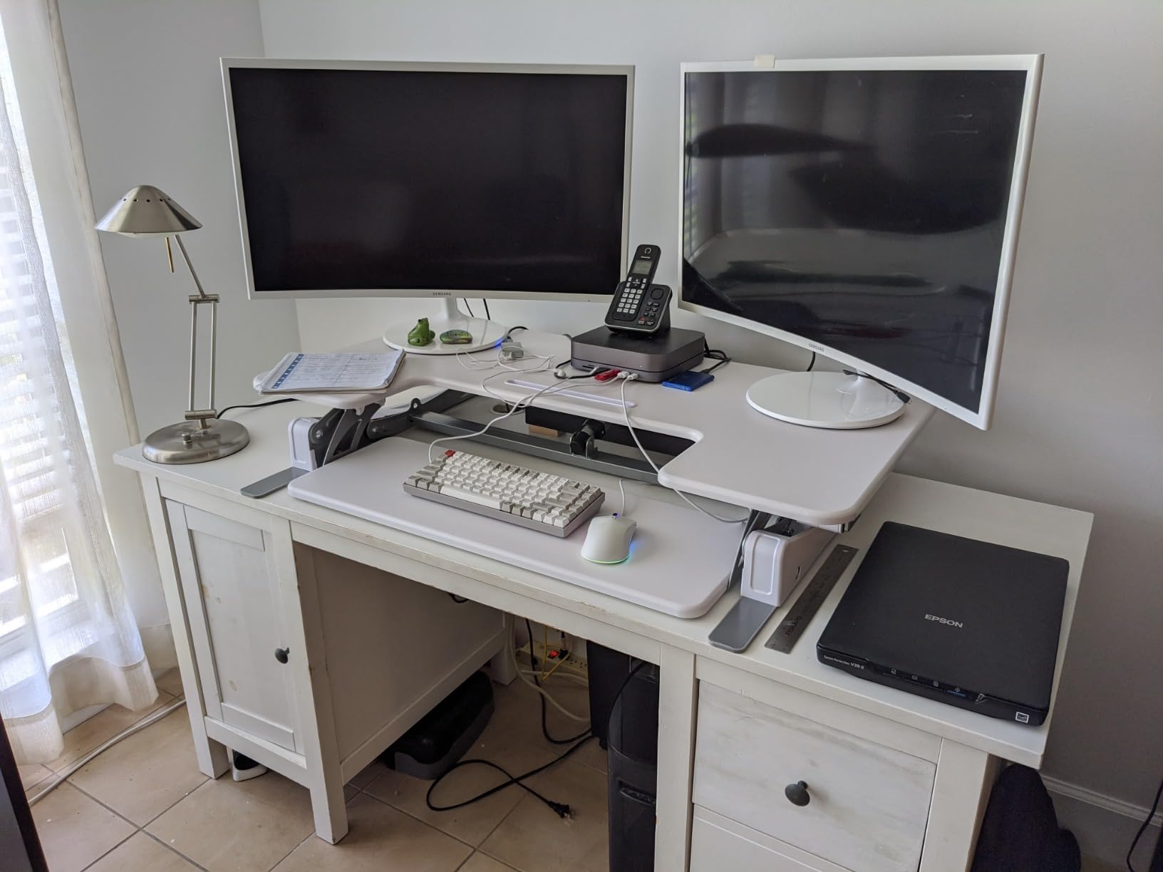 VIVO 42 inch Electric Height Adjustable Stand Up Desk Converter, VE Series, Sit to Stand Tabletop Dual Monitor Riser with USB Port, Black, DESK-V000VLE customer photo 1