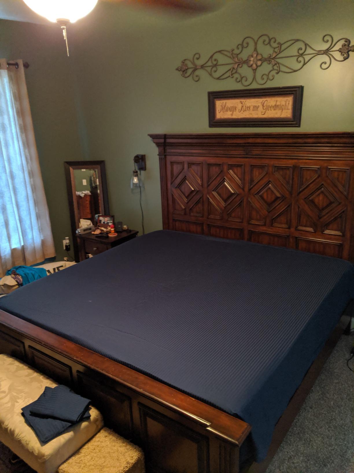 Harmony Adjustable Bed Base, Head and Foot Lift, Massage, Under-Bed Lights, USB, Gel Memory, Zero Gravity Smart Frame - Split King + 14 inch Hybrid Spring Matt customer photo 1