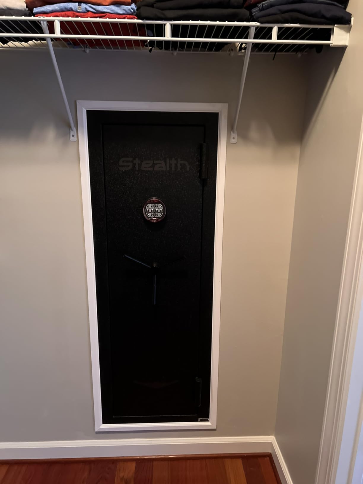 Stealth EGS14 Essential Gun Safe, Fireproof for 30 Minutes, Fits up to 14 Long Guns & Pistols, Adjustable Door Panel Organizer, California DOJ Approved, Internal Power Outlet, Durable Black Paint customer photo 2