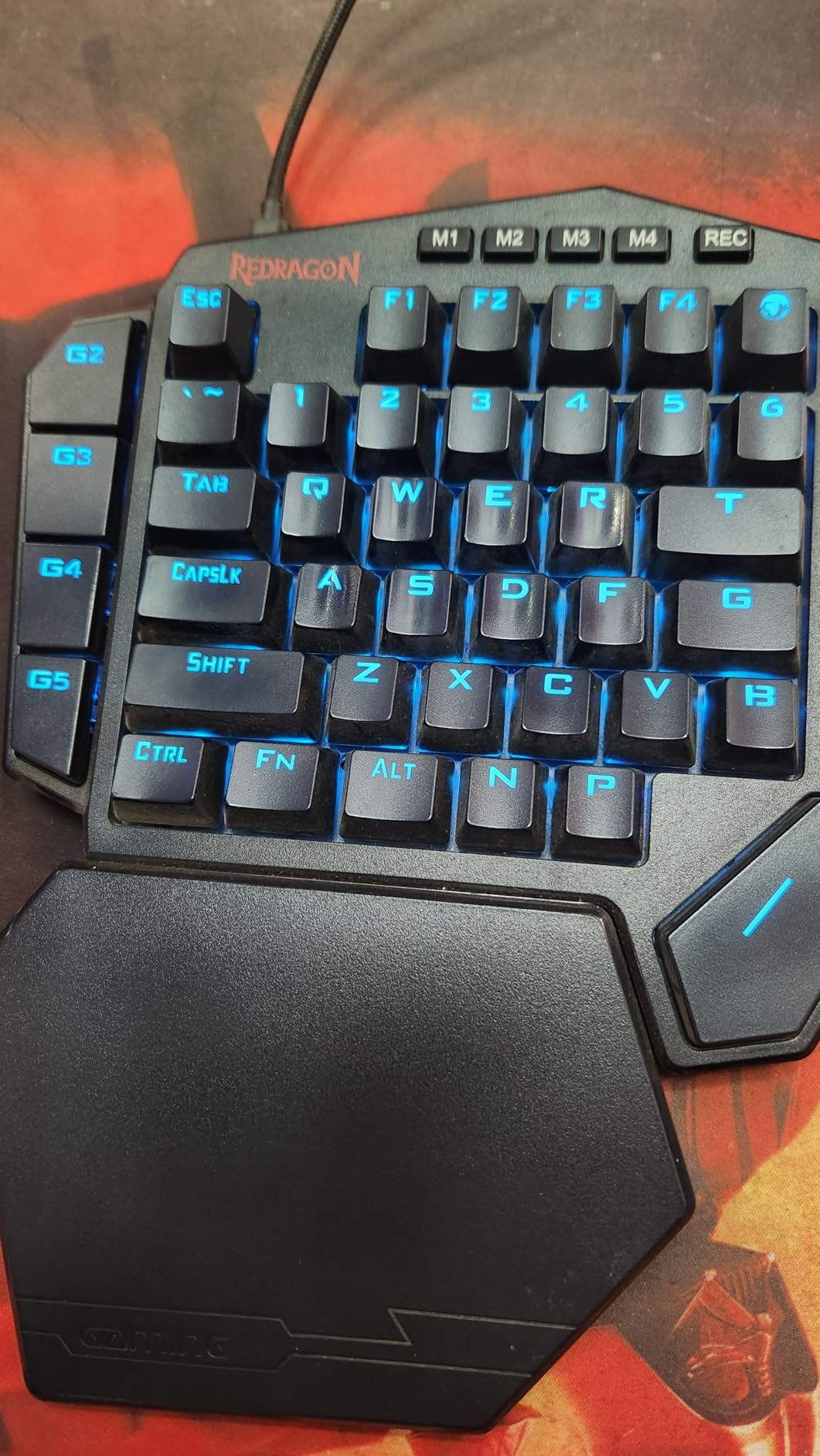 Redragon K585 DITI Wired One-Handed RGB Mechanical Gaming Keyboard - 42 Keys Type-C Professional Gaming Keypad with 7 Onboard Macro Keys & Detachable Wrist Rest customer photo 2