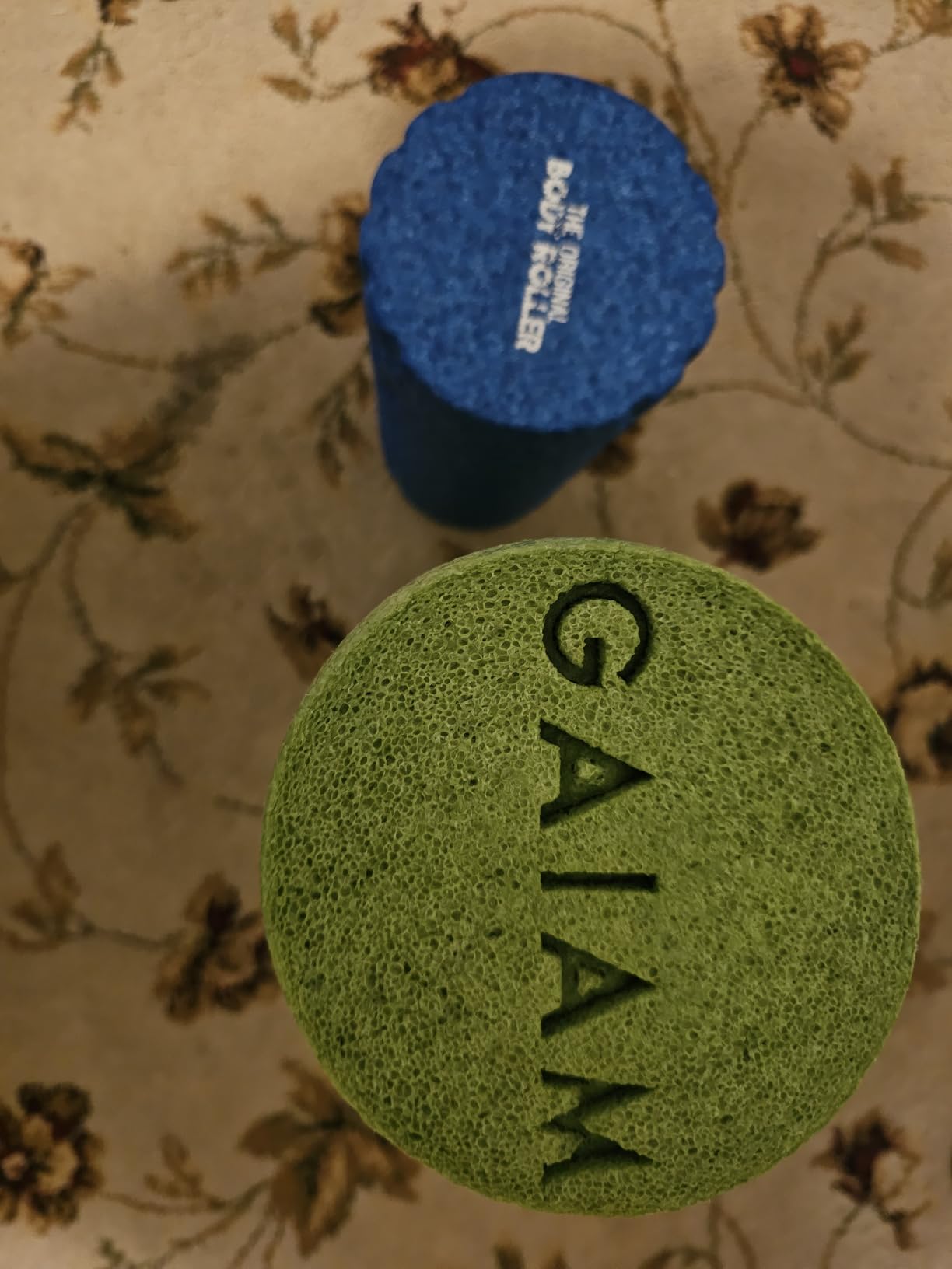 High Density Foam Roller Massager for Deep Tissue Massage of The Back and Leg Muscles - Self Myofascial Release - 13