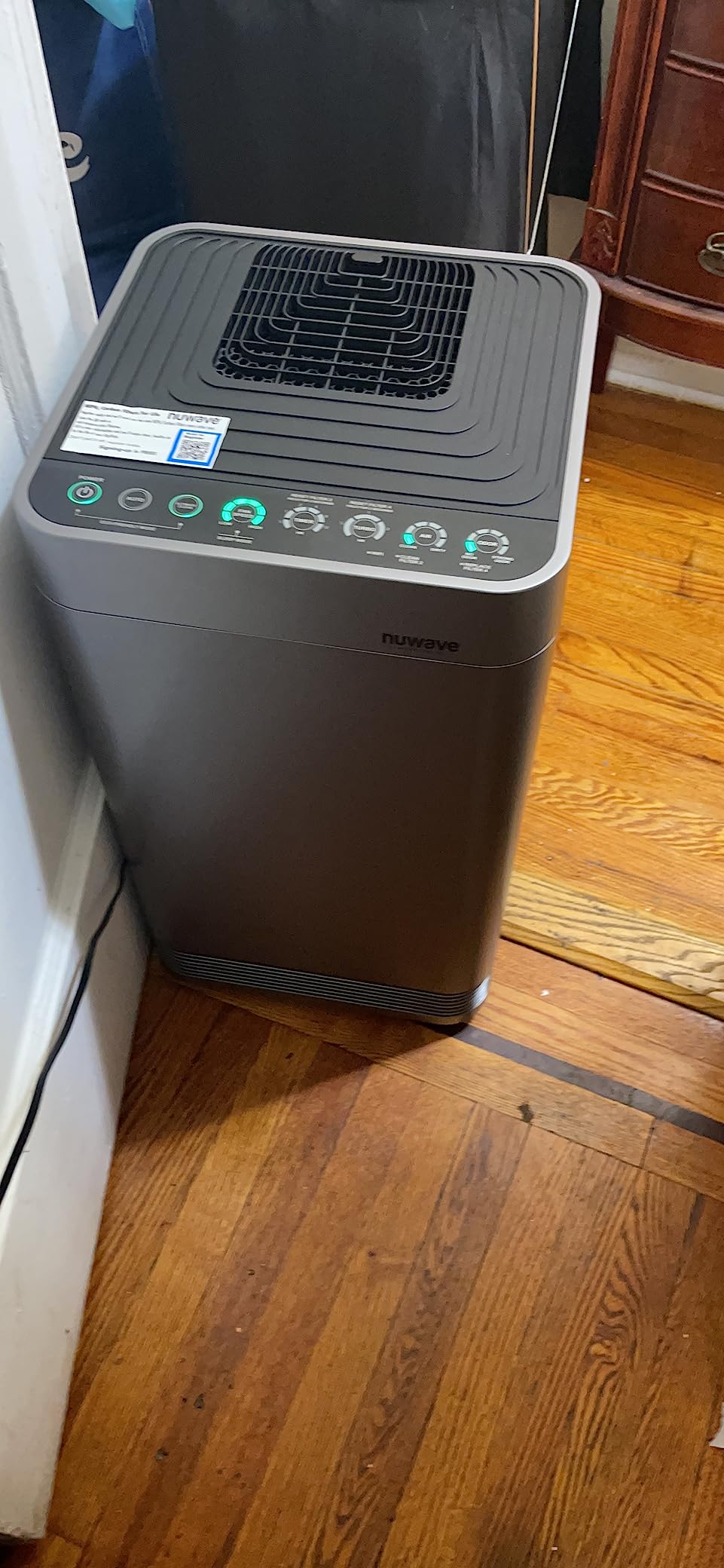 Nuwave Oxypure Smart Air Purifier with 5 Stage Tower Structure Air Filter - Whole House Coverage customer photo 1