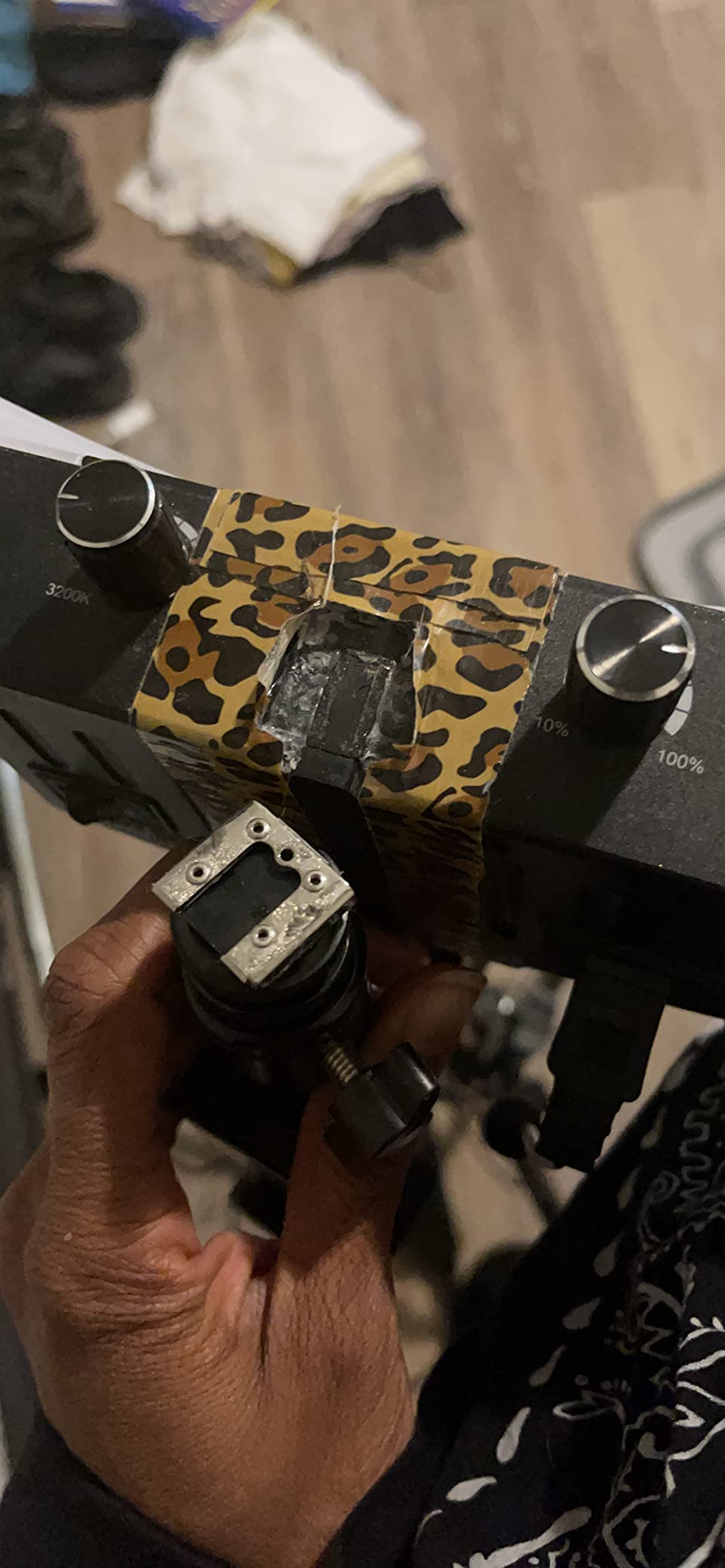 EMART 18-inch Ring Light with Stand, 2800-6500K LED Photography Lighting Kit with Phone Holder, Selfie Light for Vlog Live Streaming Video Makeup Tattoo Barber Studio customer photo 2