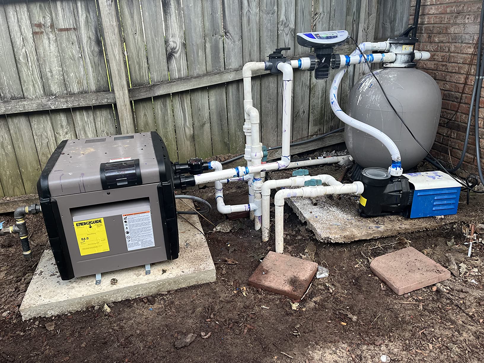 Hayward W3H250FDN Universal H-Series 250,000 BTU Natural Gas Pool and Spa Heater for In-Ground Pools and Spas customer photo 1