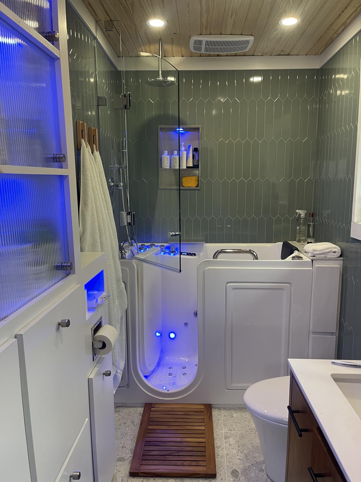 ANZZI Walk-In Tub 27 x 53 In Whirlpool and Air Bath Left Drain 12 Hydro Jets 18 Air Jets Inline Heater Quick Fill Faucet Handheld Shower ADA Seat Acrylic Spa White 110V | 2753WILWD customer photo 1