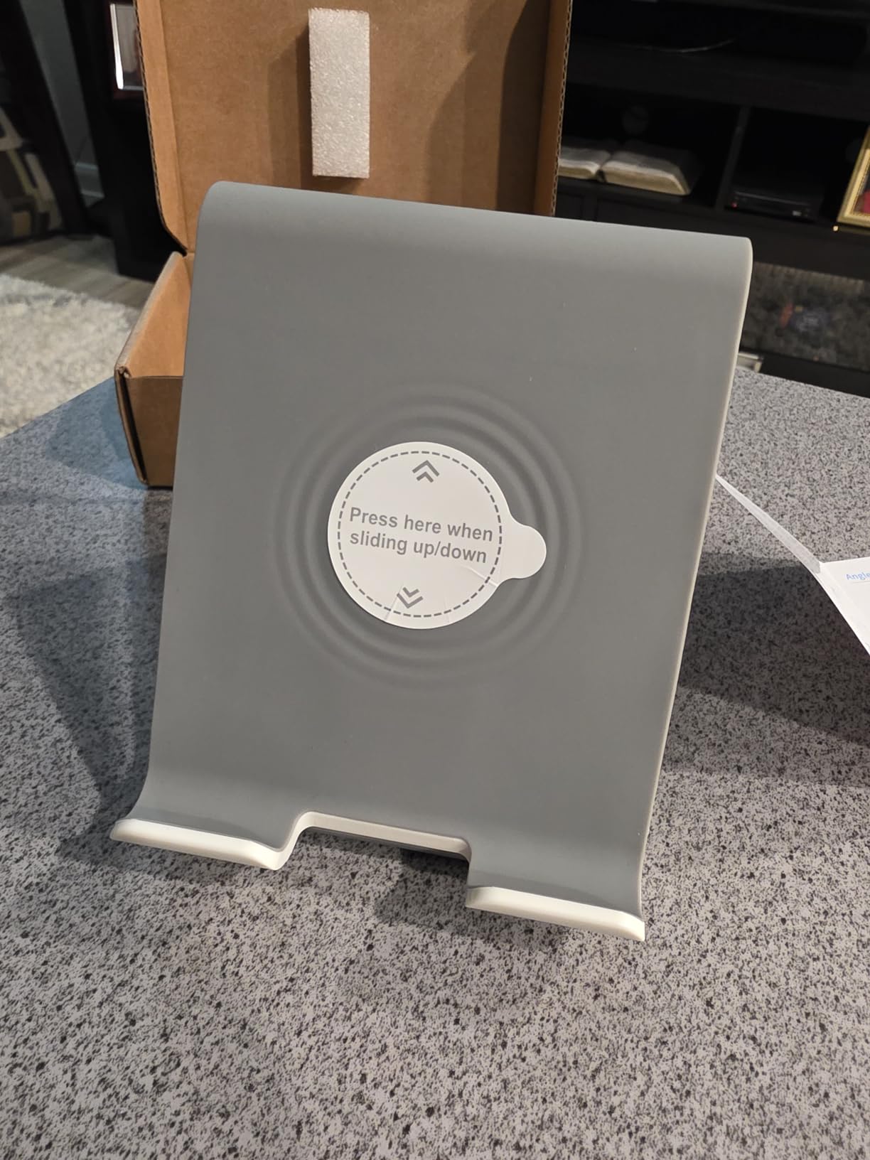 SAIJI Adjustable Tablet Stand Holder Portable Foldable Desktop Stand Dock Compatible for iPad, iPhone, Nintendo Switch, Samsung Galaxy and Kindle Fire Tablets - Gray customer photo 2