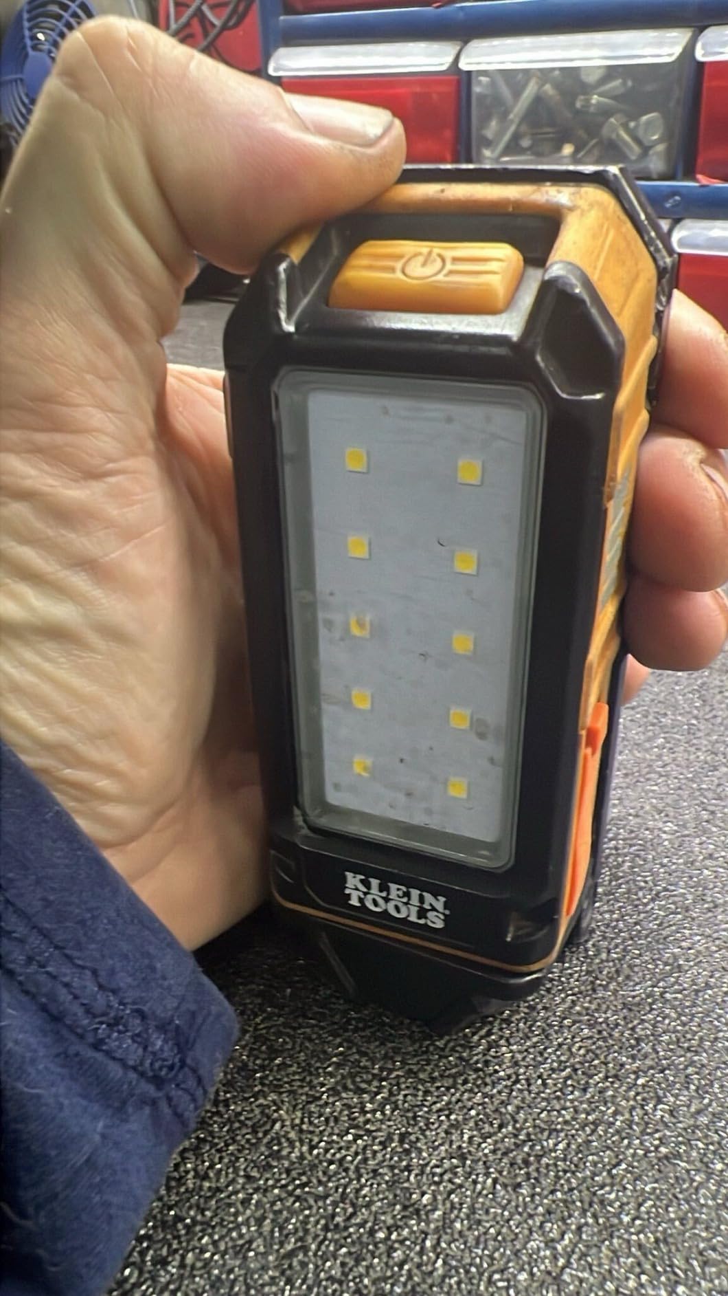 Klein Tools 56403 LED Light, Rechargeable Flashlight/Worklight with Kickstand, Magnetic Mount, and Carabiner, Charges Small Electronics, for Work, Camping customer photo 1