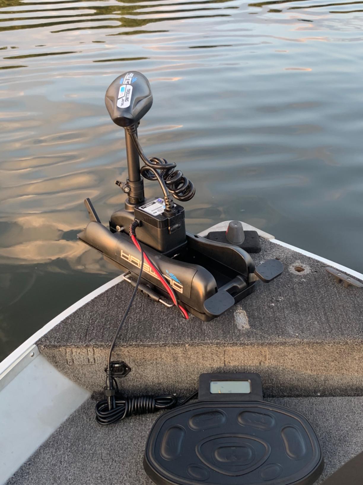 Black Haswing Cayman 12V 55lbs 48 inch Bow Mount Electric Trolling Motor with Foot Control/Quick Release Bracket customer photo 1