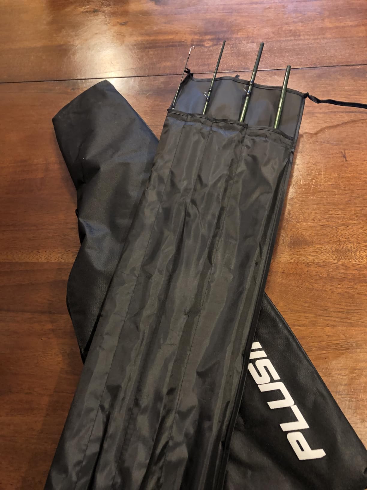 PLUSINNO Fly Fishing Rod and Reel Combo, 4 Piece Lightweight Ultra-Portable Graphite Fly Rod 5/6 Complete Starter Package with Carrier Bag customer photo 2