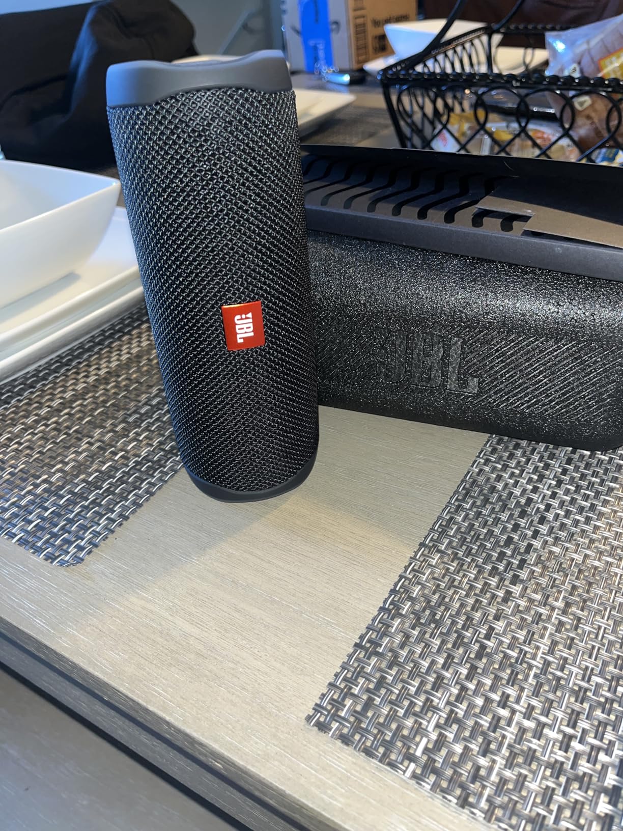 JBL Flip 5 Waterproof Portable Bluetooth Speaker - Black (Renewed) customer photo 1