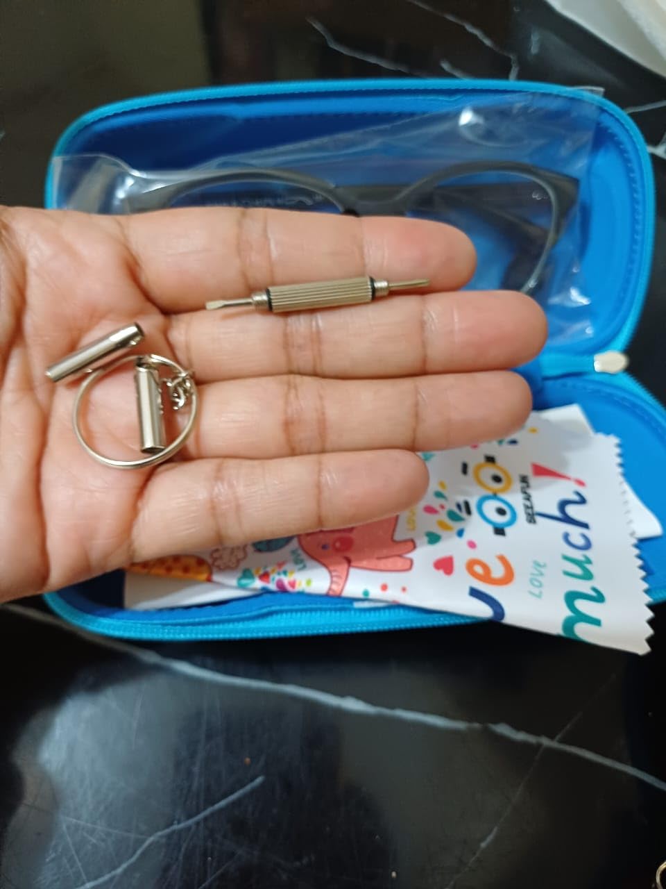 Blue Light Glasses for Kids Girls Boys with Cute Car Case, UV400 Protection, Anti Blue Ray Age3-12 customer photo 1