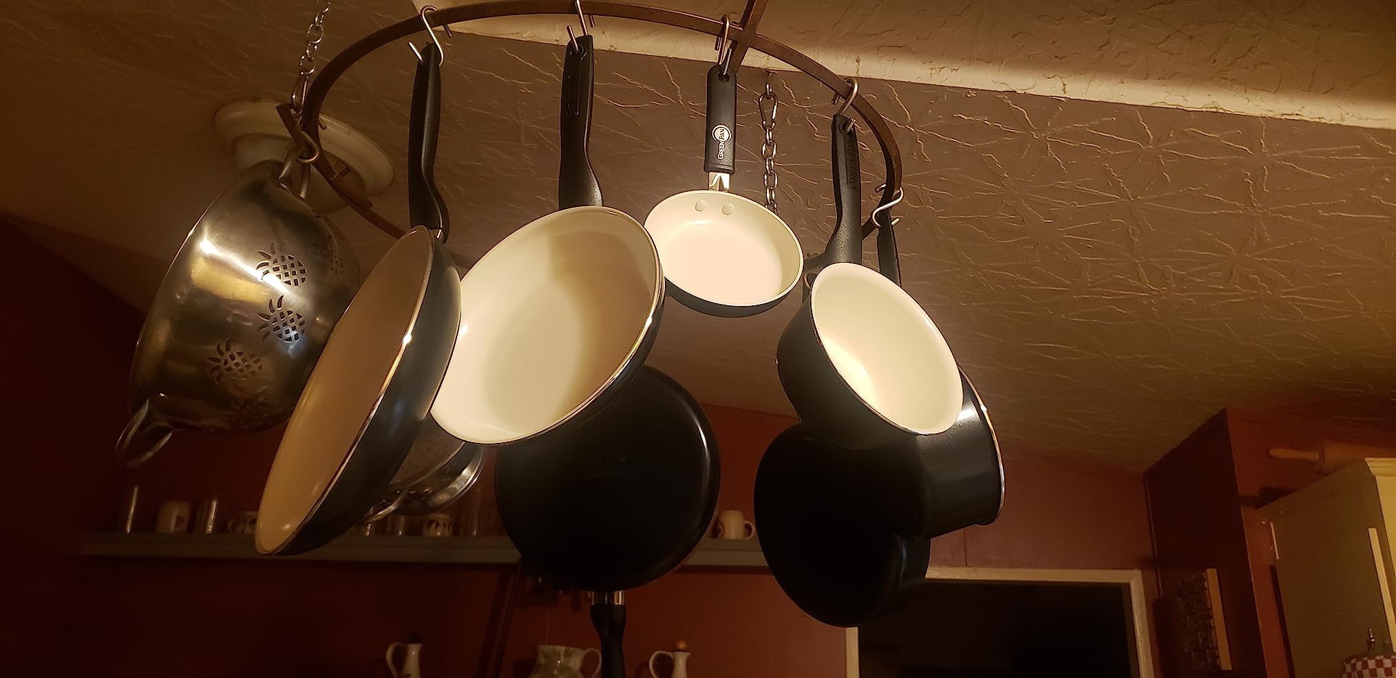 GreenPan Rio 16 Piece Cookware Pots and Pans Set, Hard Anodized Healthy Ceramic Nonstick PFAS-Free, Bakelite Handles, Frypans, Saucepan, Saute Pan, Stock Pot, Kitchen Tools, Dishwasher Safe, Black customer photo 1