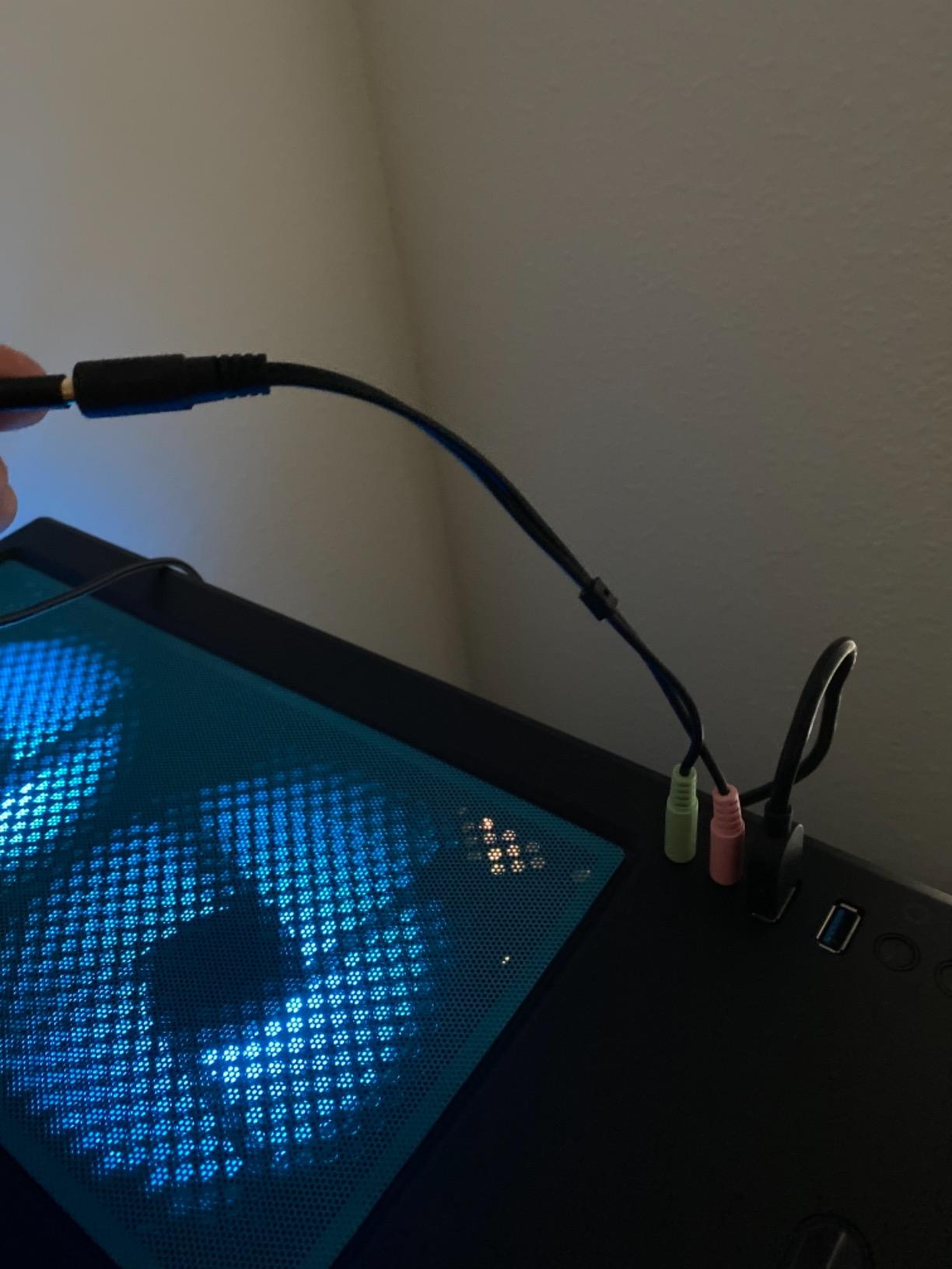 ienza PC Headset/Microphone Splitter Adapter Cable Y-Splitter Compatible with Astro A10 A40, Turtle Beach, HyperX Cloud SteelSeries, Sennheiser, Razer & Other Gaming Smartphone Headsets customer photo 1