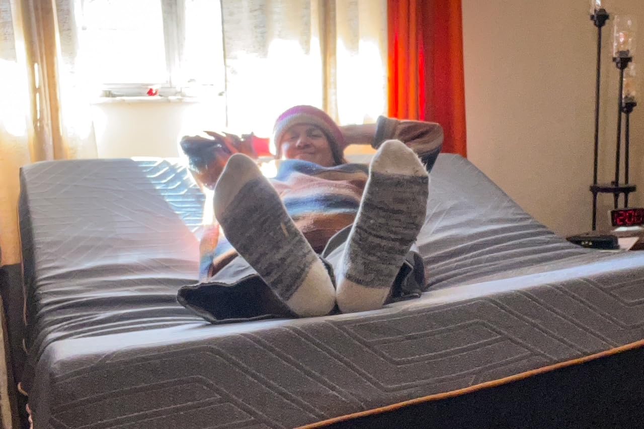 LUCID L600 Adjustable Bed Base Frame - Queen Size - Zero Gravity - Bluetooth - Companion App - Head and Foot Incline - Interactive Dual Massage - Under Bed Lighting - Wireless Remote - Dual USB Ports customer photo 1