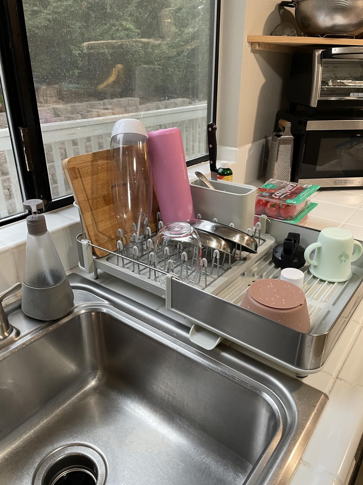 Joseph Joseph Extendable Dish Drying Rack with Dual Parts - Stainless Steel, Non-Scratch, Movable Utensil Drainer & Drainage Spout, Gray customer photo 1