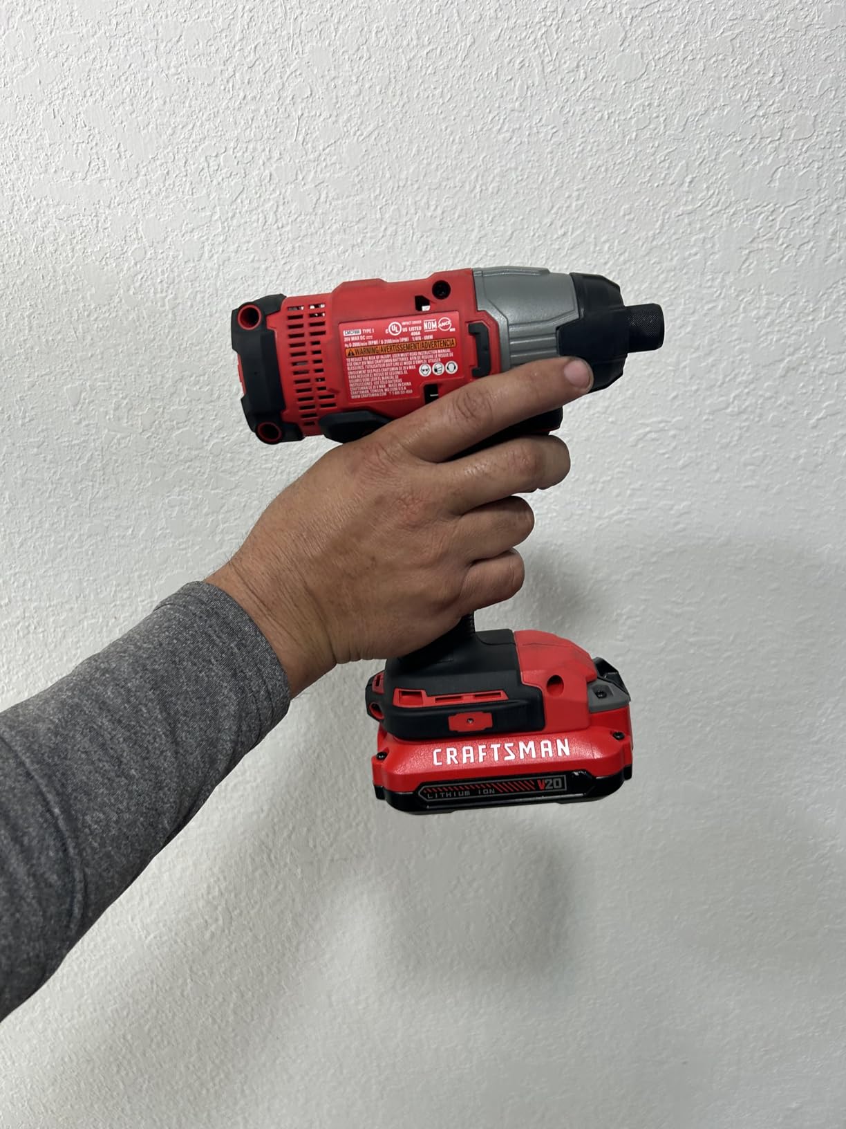 CRAFTSMAN 20V MAX Impact Driver Kit, 1/4 Inch, 2,800 RPM, LED Work light, Battery and Charger Included (CMCF800C1) customer photo 1