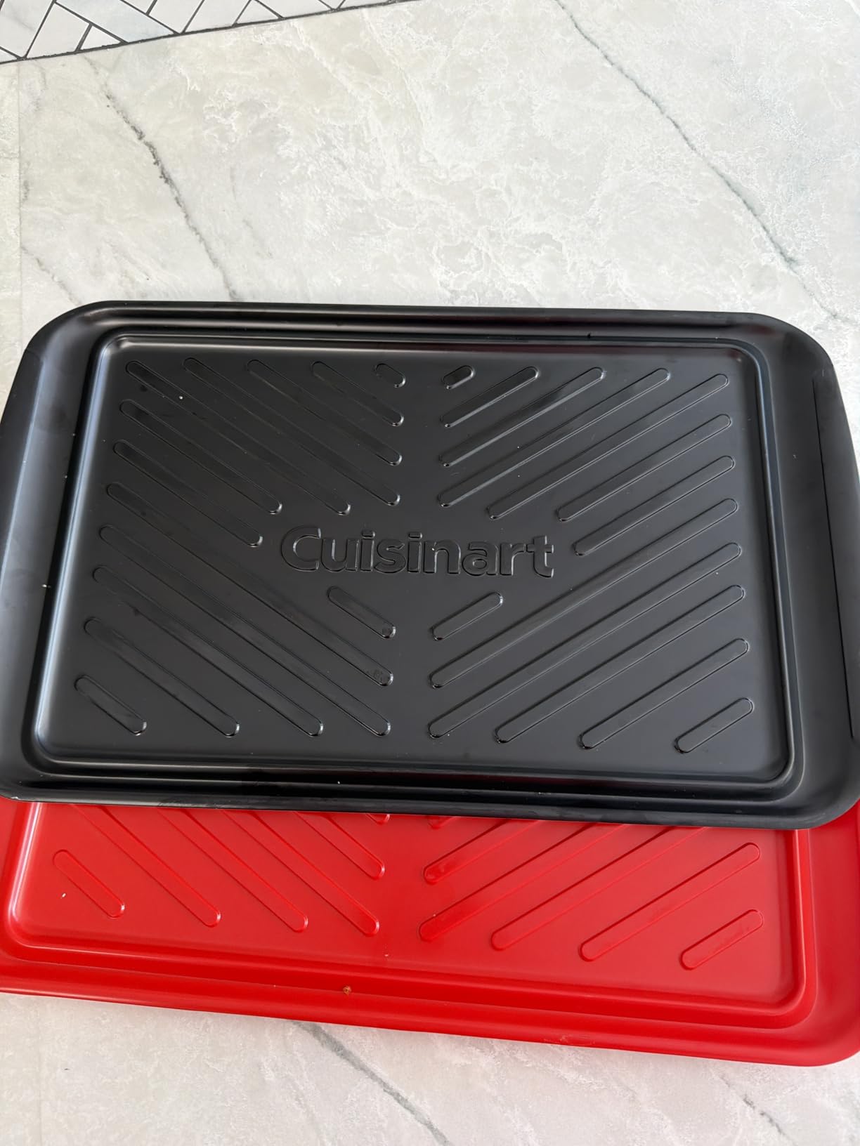 Cuisinart Grilling Prep & Serve Trays, 17x10.5 inch BBQ Tray Safe for Food Handling, 2 Dishwasher Safe Nesting Trays Black & Red, Perfect Grilling Accessories for Cooked & Raw Meat, Fits 6 Burgers customer photo 1