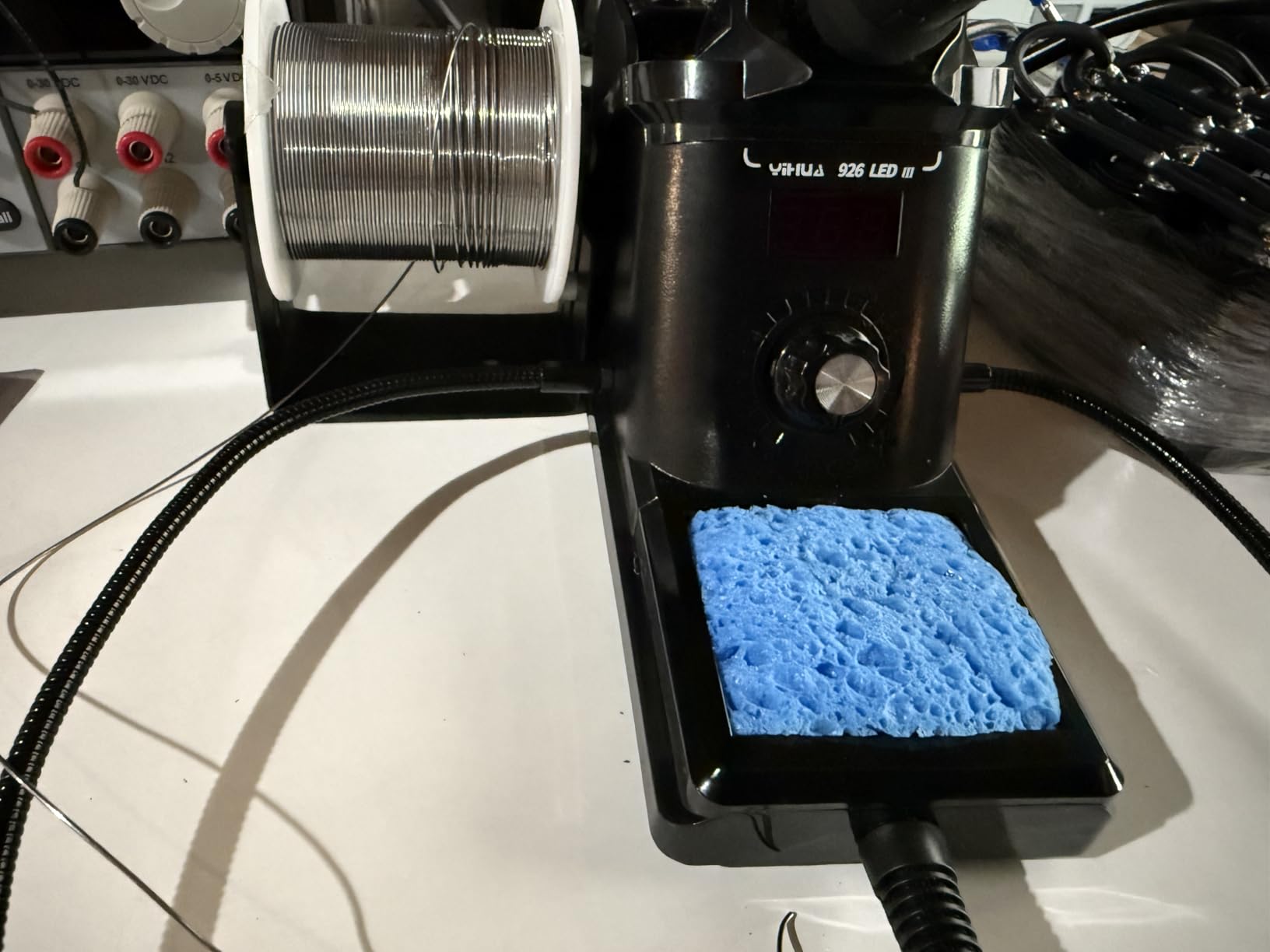 YIHUA 926 III 60W Digital Display Soldering Iron Station Kit w 2 Helping Hands, 6 Extra Iron Tips, Lead-Free Solder, Solder Sucker, S/S Tweezers, °C/ºF Conversion, Auto Sleep & Calibration Support customer photo 2