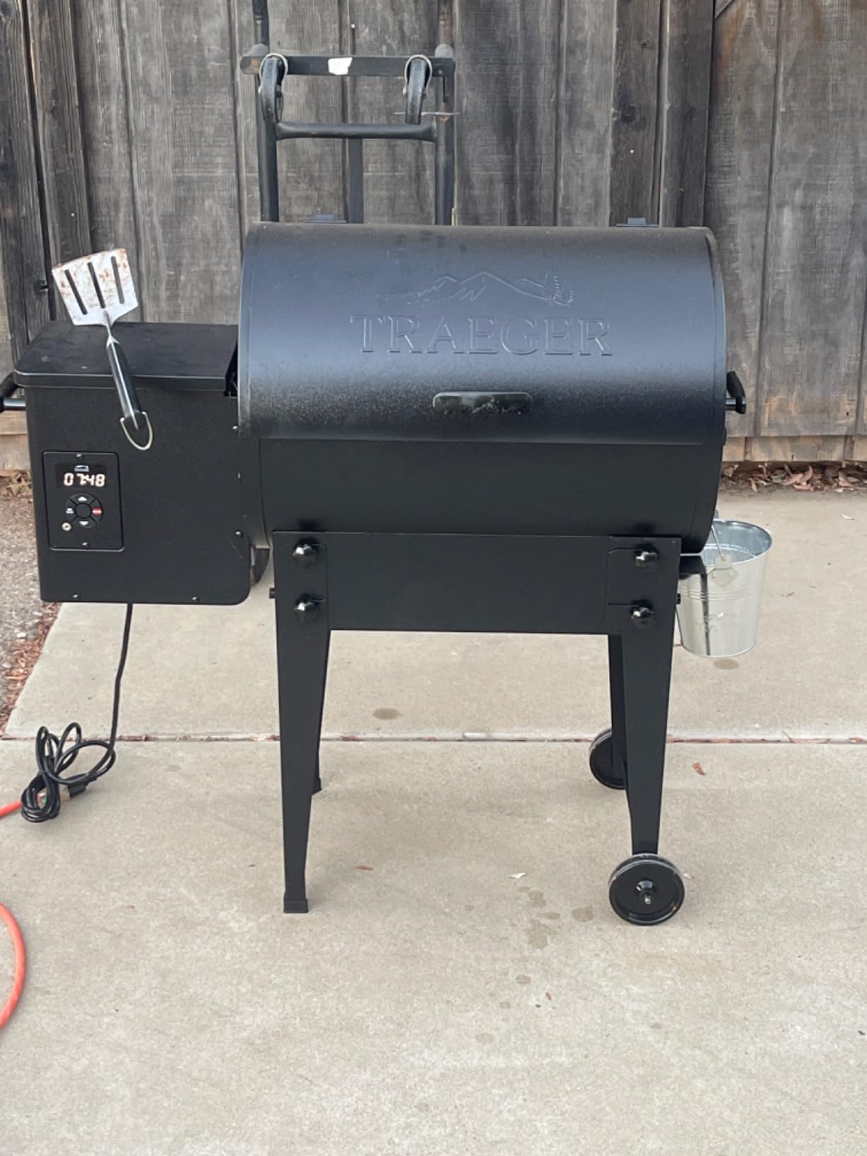 Traeger Grills TFB30KLF Tailgater 20 Portable Electric Wood Pellet Grill and Smoker - Foldable Legs, 6-in-1 Versatility, 300 sq. in. Cooking Space for Tailgating, Camping, and Outdoor BBQ customer photo 1