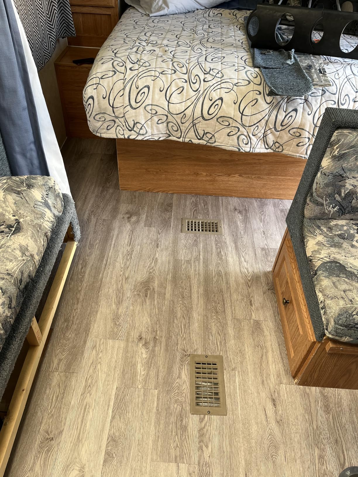 Saker Contour Gauge Tool for Woodworking & DIY, Profile Gauge with Lock,Gift for Him Men, Accurate Shape Duplicator for Flooring, Tile, Trim & Home Improvement Projects customer photo 1