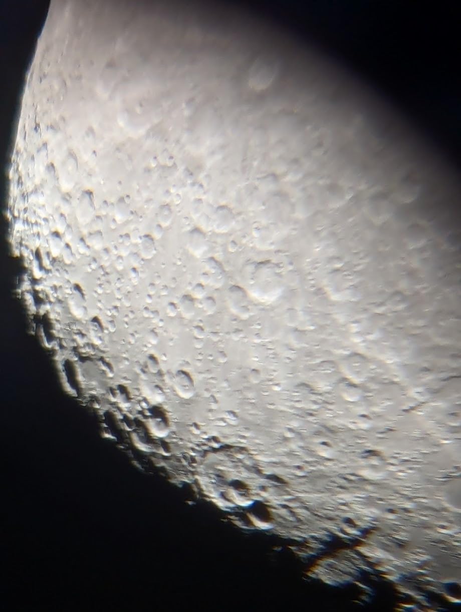 Celestron StarSense Explorer DX 130AZ App-Enabled Telescope - 130mm Newtonian Reflector with Smartphone Dock & StarSense App - iPhone & Android Compatible - Easy-to-Use for Beginners customer photo 1