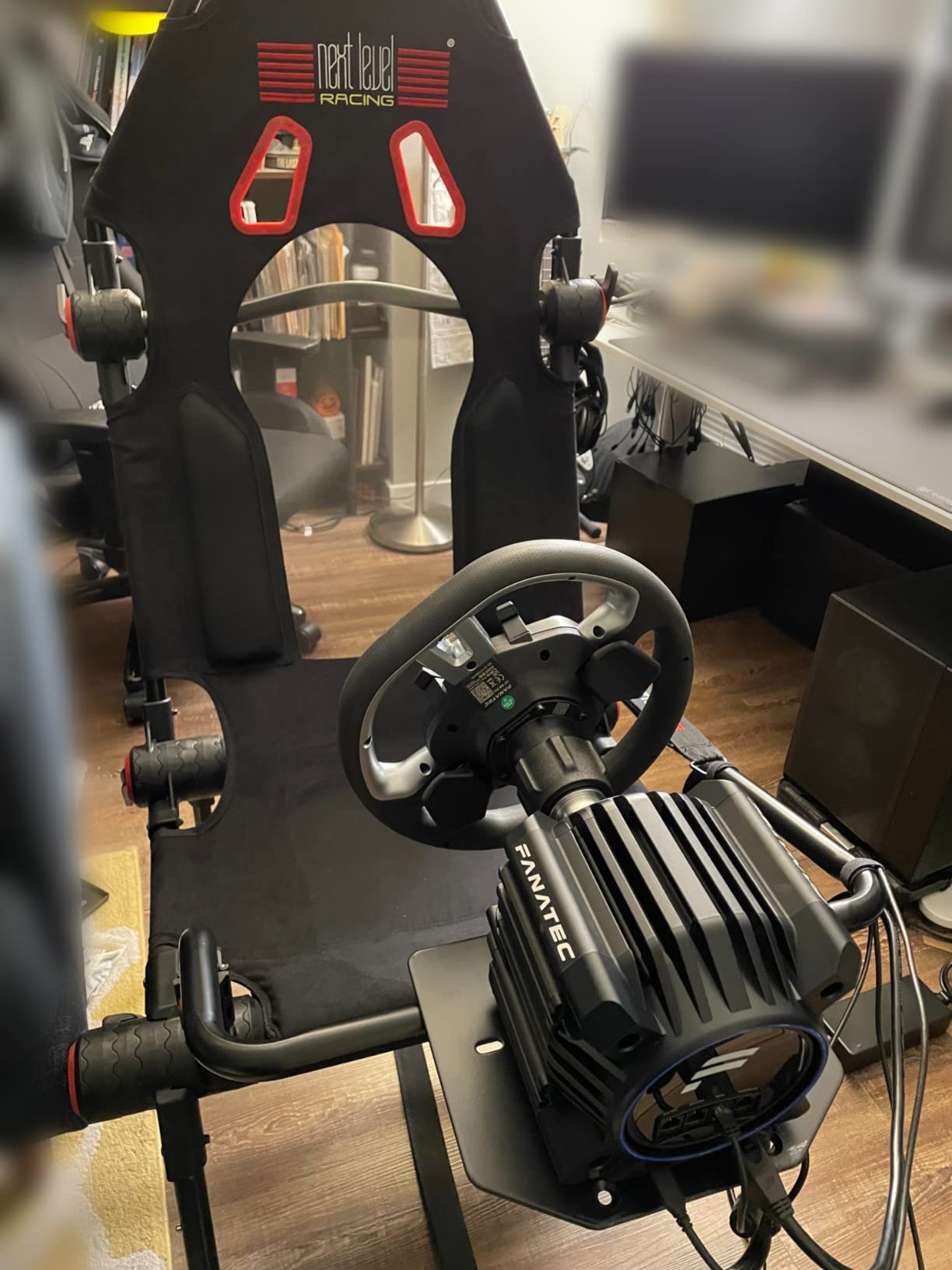Next Level Racing F-GT Lite Formula and GT Foldable Simulator Cockpit (NLR-S015) customer photo 2
