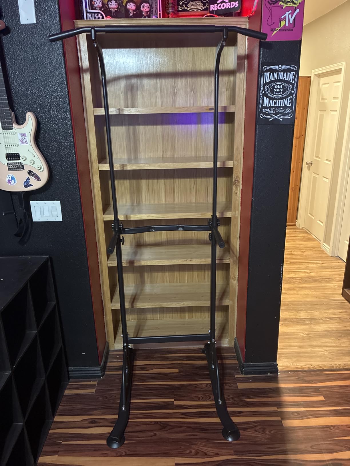 DlandHome Power Tower Pull Up Dip Station Multi-Function Fitness Equipment for Strength Training Adjustable Height Dip Stand for Home Gym customer photo 1