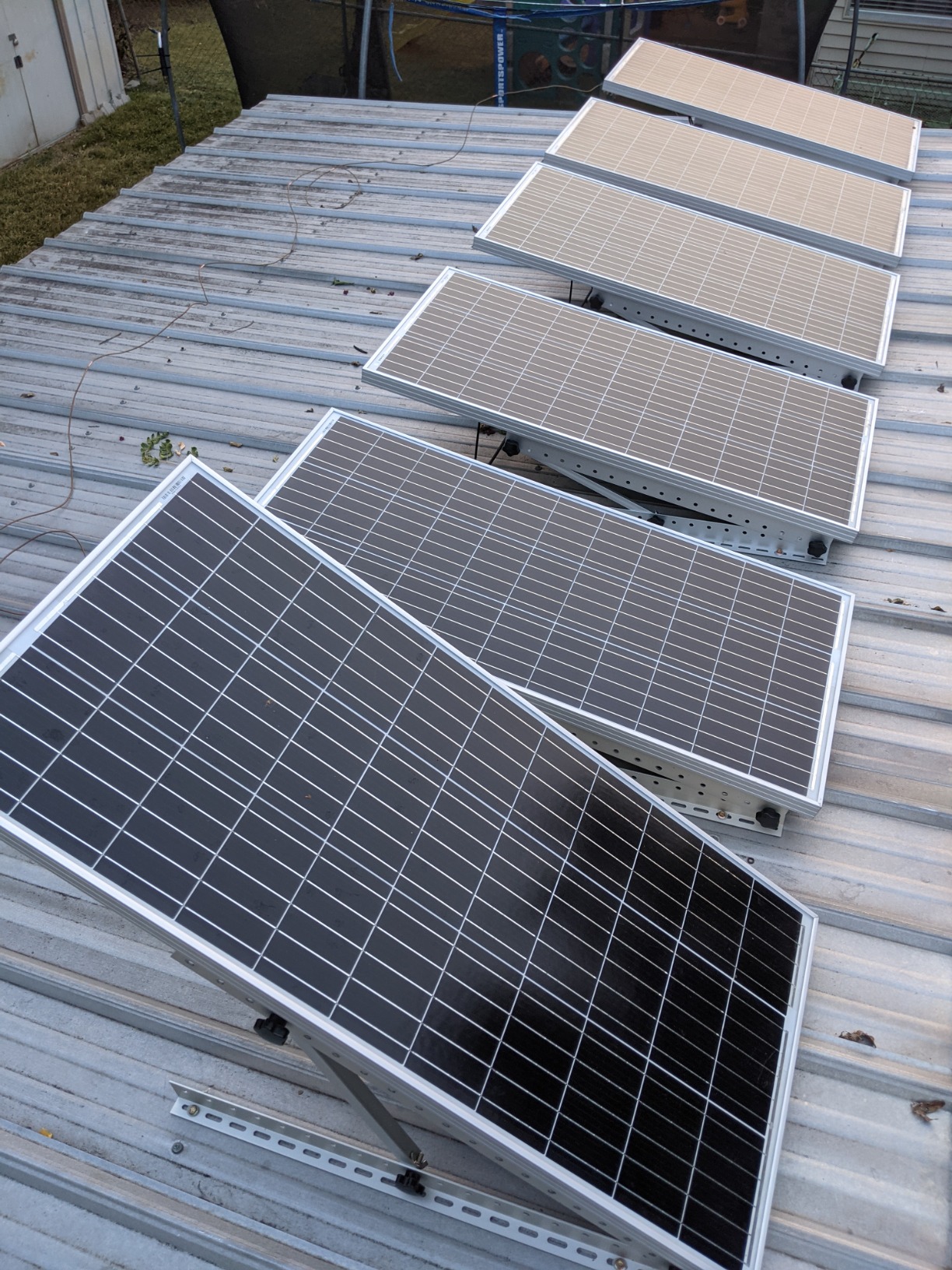 Smart Battery Shunt - Battery Monitor (Bluetooth) - Victron Smart Shunt with Detailed in-app Insights - 6.5V-70V, 500 amp customer photo 2