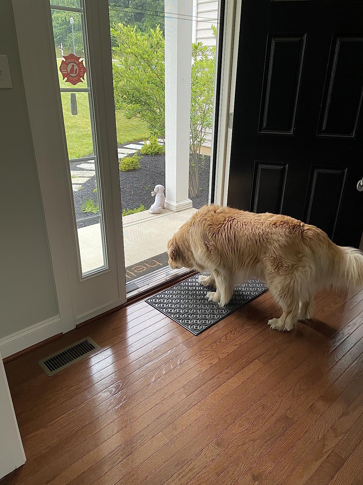 Genius Cool Retractable Screen Doors for Single Door - Roll Away Retractable Screen Doors for Front Door - Standard Width (32 in to 36 in) x Height 80 in - No Drill Easy Install, Brown customer photo 1